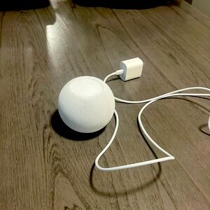 HOMEPOD "MINI"
